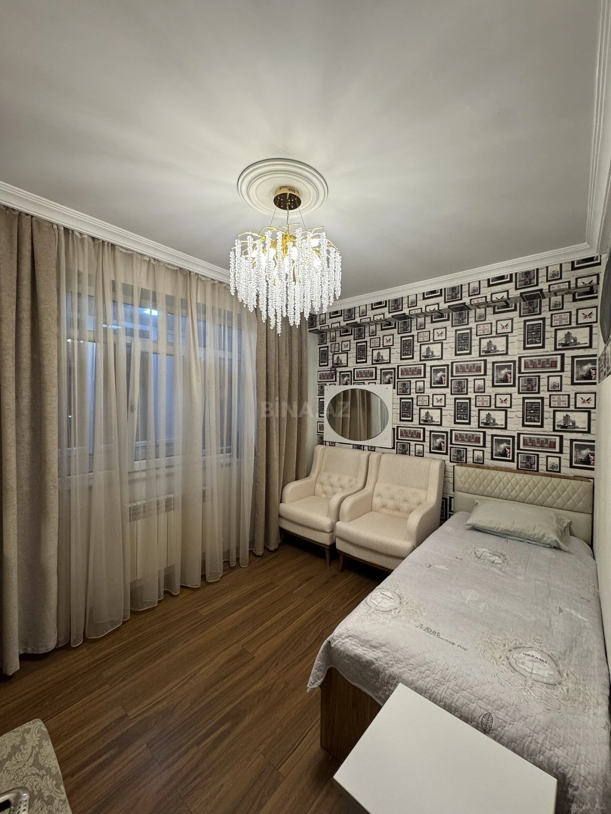 Satılır 3 otaqlı mənzil 150.5 m²