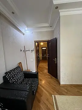 Kirayə verilir 2 otaqlı mənzil 80 m²