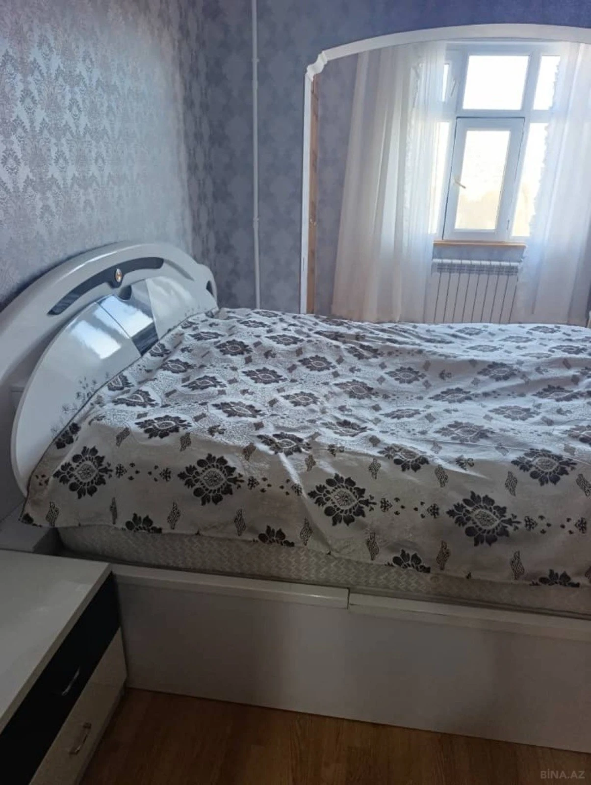 Kirayə verilir 2 otaqlı mənzil 60 m²