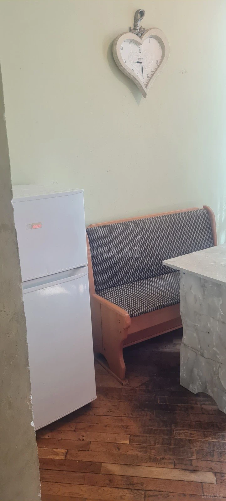 Kirayə verilir 2 otaqlı mənzil 80 m²