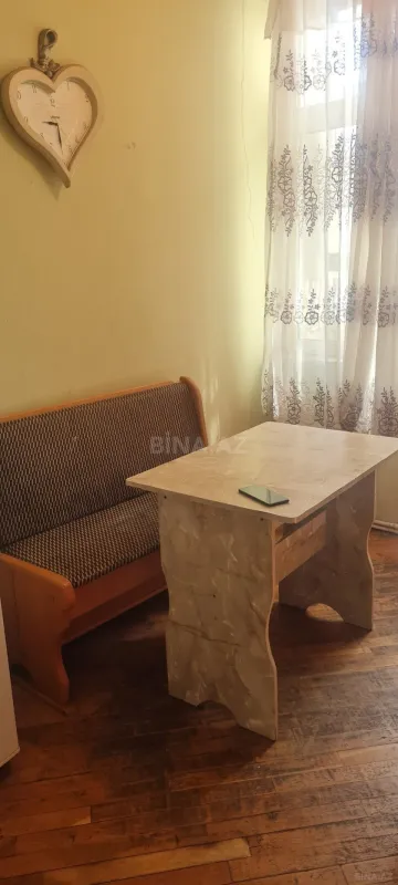 Kirayə verilir 2 otaqlı mənzil 80 m²