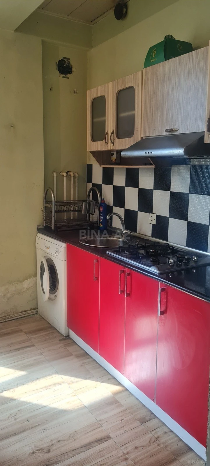 Kirayə verilir 2 otaqlı mənzil 80 m²