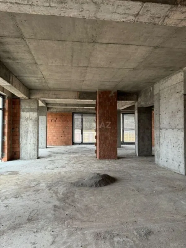 Satılır 3 otaqlı mənzil 120 m²