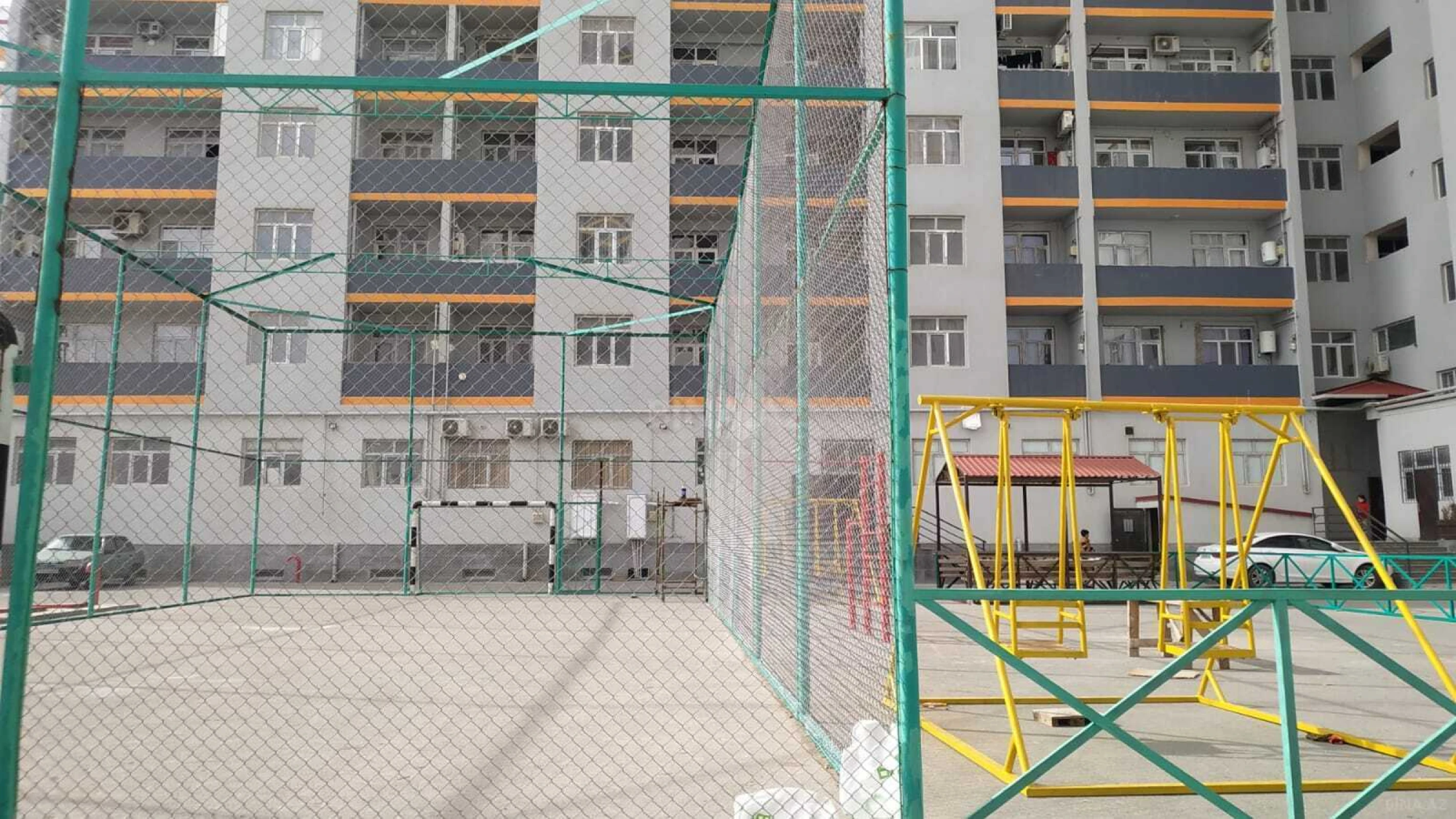 Satılır 1 otaqlı mənzil 60.1 m²