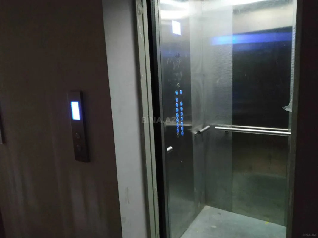 Satılır 1 otaqlı mənzil 60.1 m²