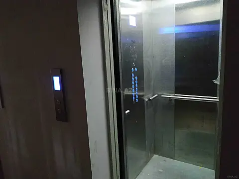 Satılır 1 otaqlı mənzil 60.1 m²