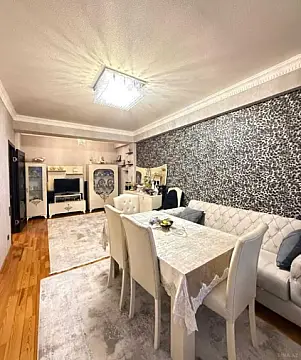 Satılır 2 otaqlı mənzil 50 m² — Bakı, İnşaatçılar 2 otaq 50.00 m²