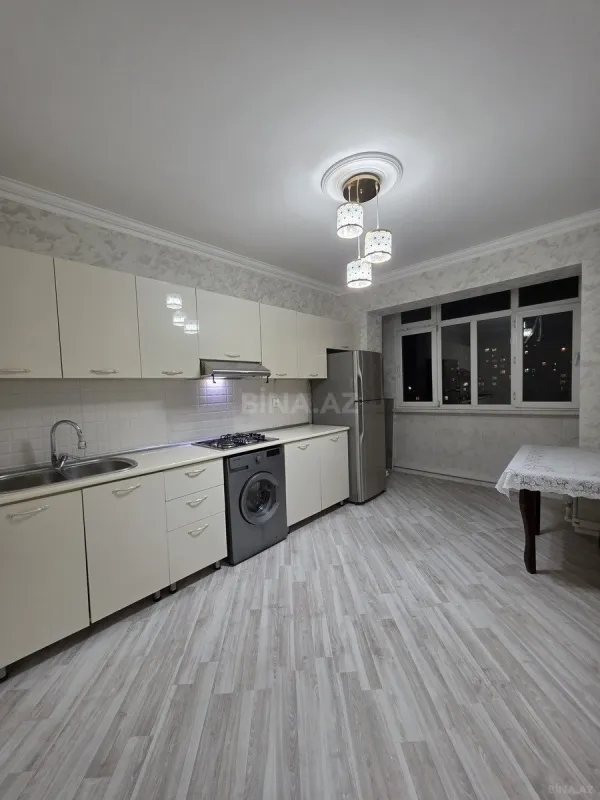 Satılır 2 otaqlı mənzil 60 m²
