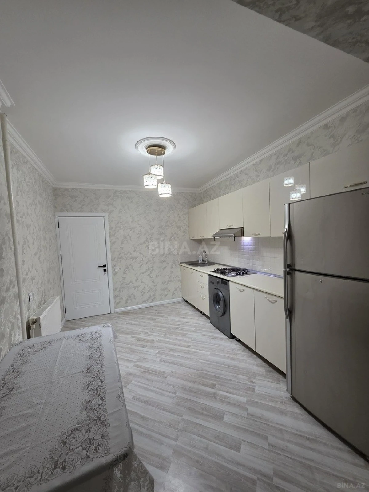 Satılır 2 otaqlı mənzil 60 m²