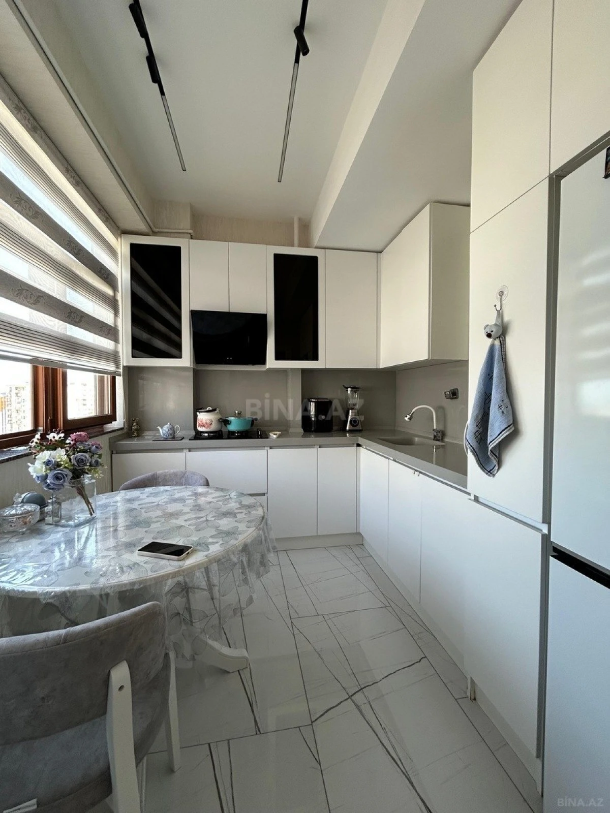 Satılır 2 otaqlı mənzil 60 m²