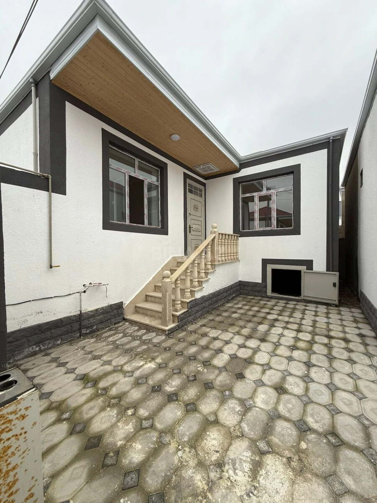 Satılır 2 otaqlı həyət evi 50 m²