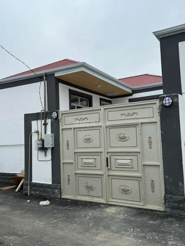 Satılır 2 otaqlı həyət evi 50 m²