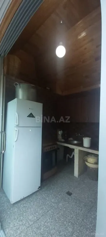 Satılır 5 otaqlı həyət evi 200 m²