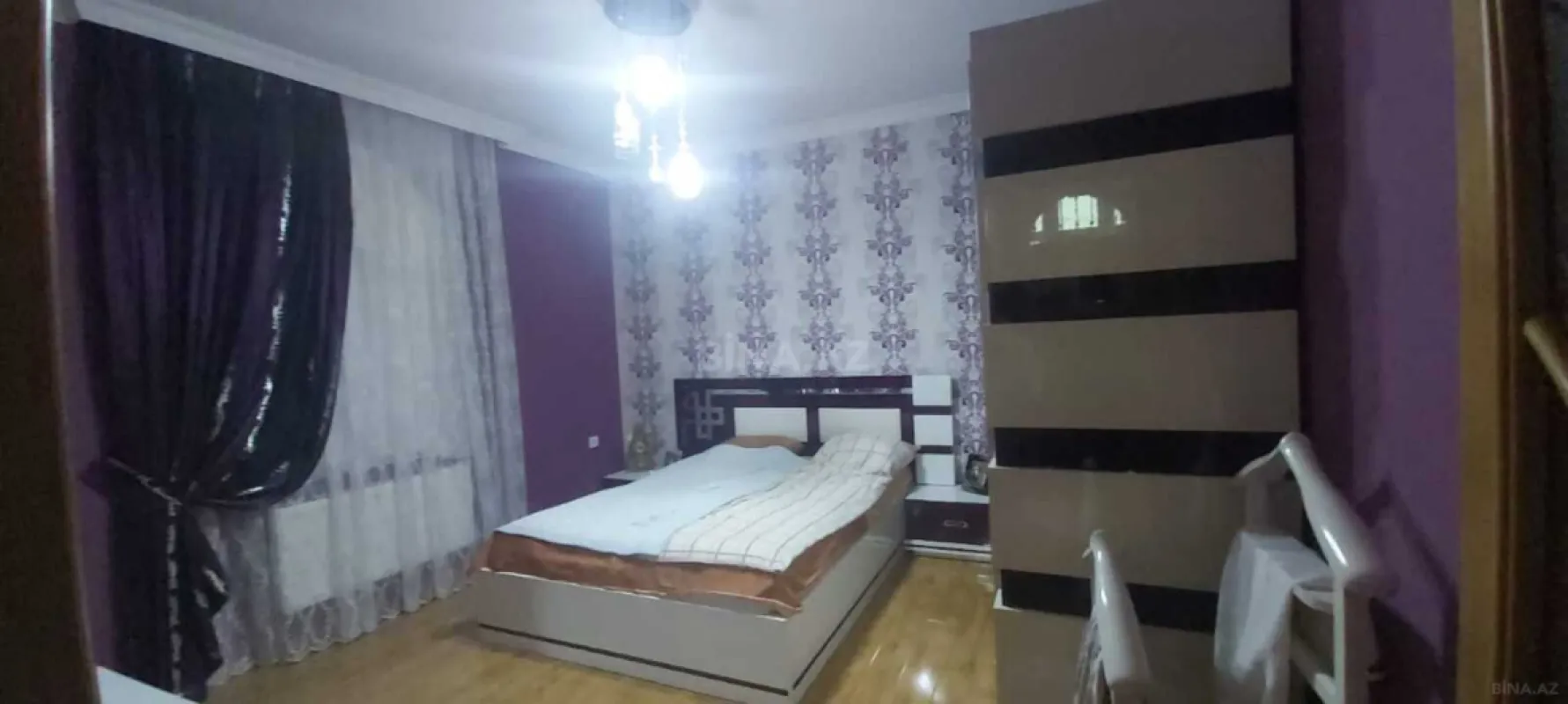 Satılır 5 otaqlı həyət evi 200 m²