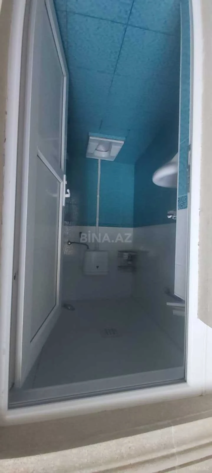 Satılır 5 otaqlı həyət evi 200 m²