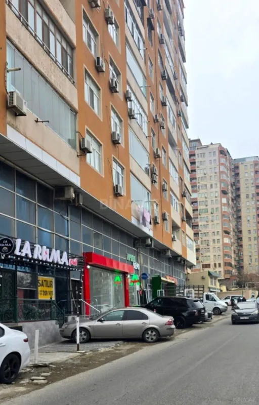 Kirayə verilir obyekt 150 m²