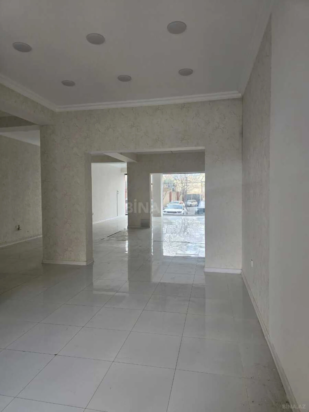 Kirayə verilir obyekt 150 m²