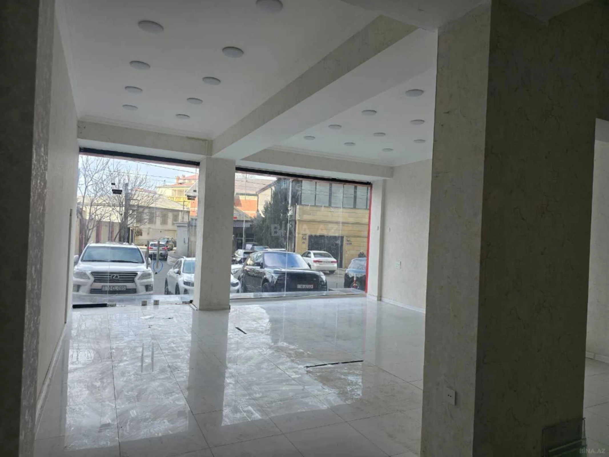 Kirayə verilir obyekt 150 m²
