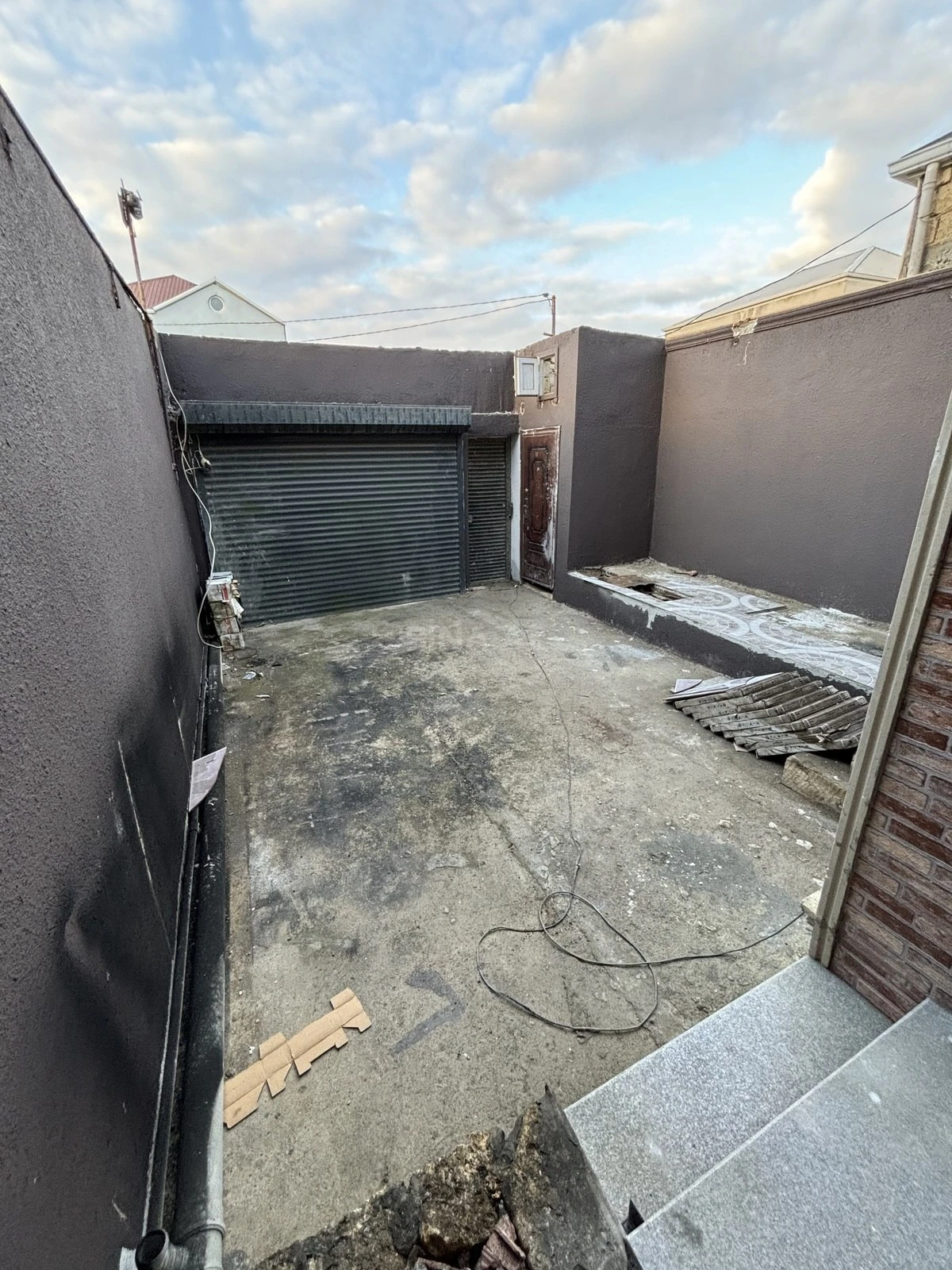 Satılır 4 otaqlı həyət evi 110 m²