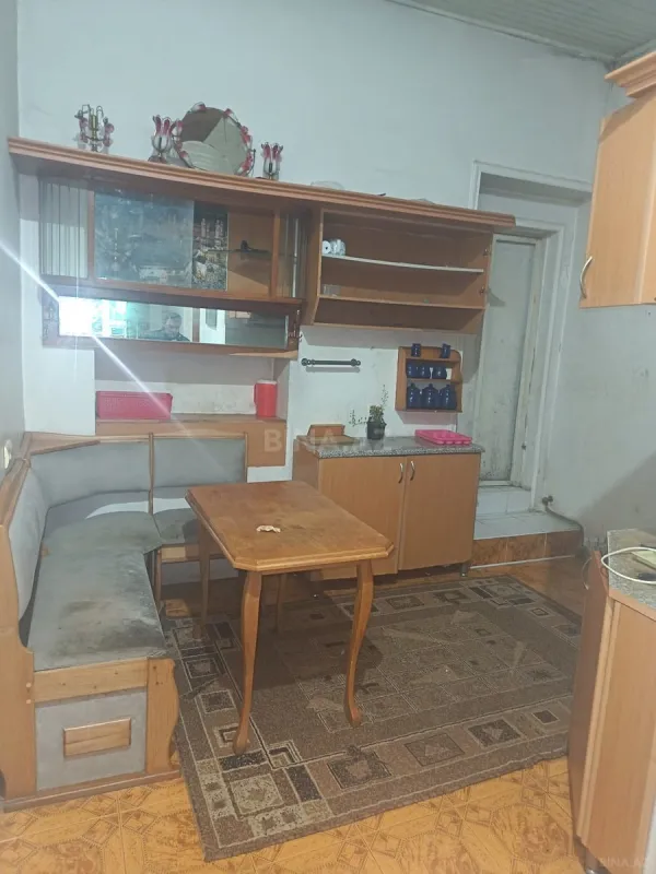 Satılır obyekt 400 m²