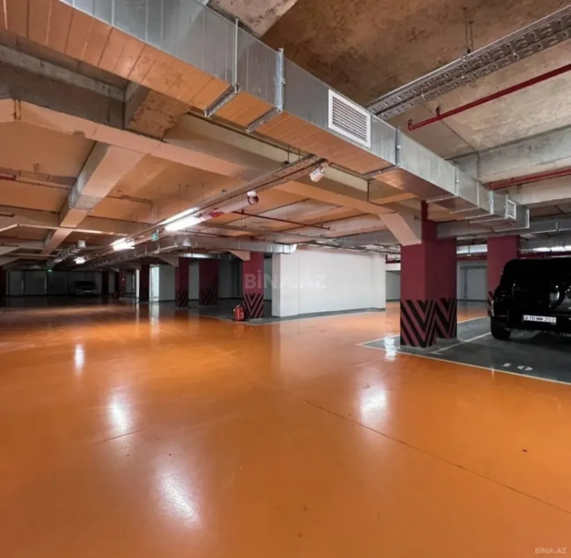 Satılır 3 otaqlı mənzil 118 m²