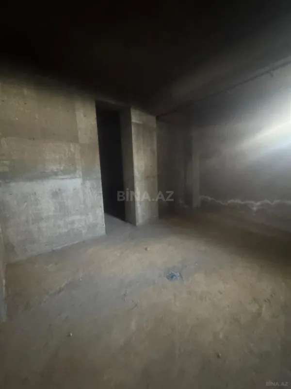 Satılır obyekt 400 m²