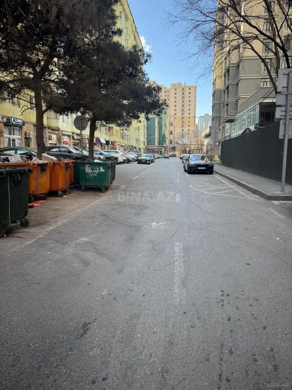 Satılır obyekt 400 m²