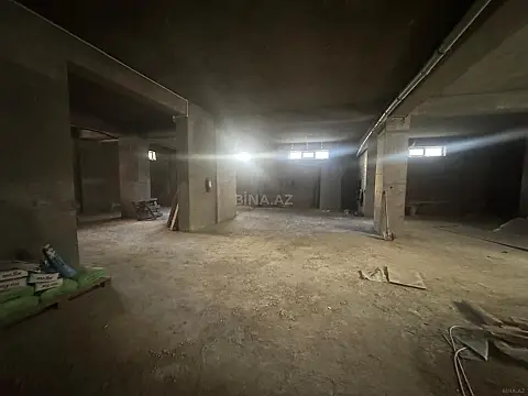 Satılır obyekt 400 m²