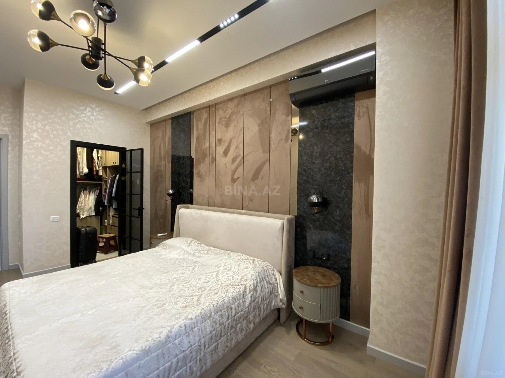 Kirayə verilir 3 otaqlı mənzil 120 m²