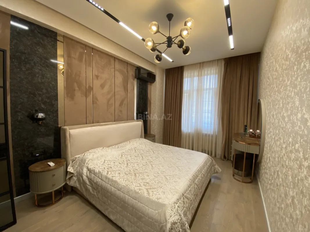 Kirayə verilir 3 otaqlı mənzil 120 m²