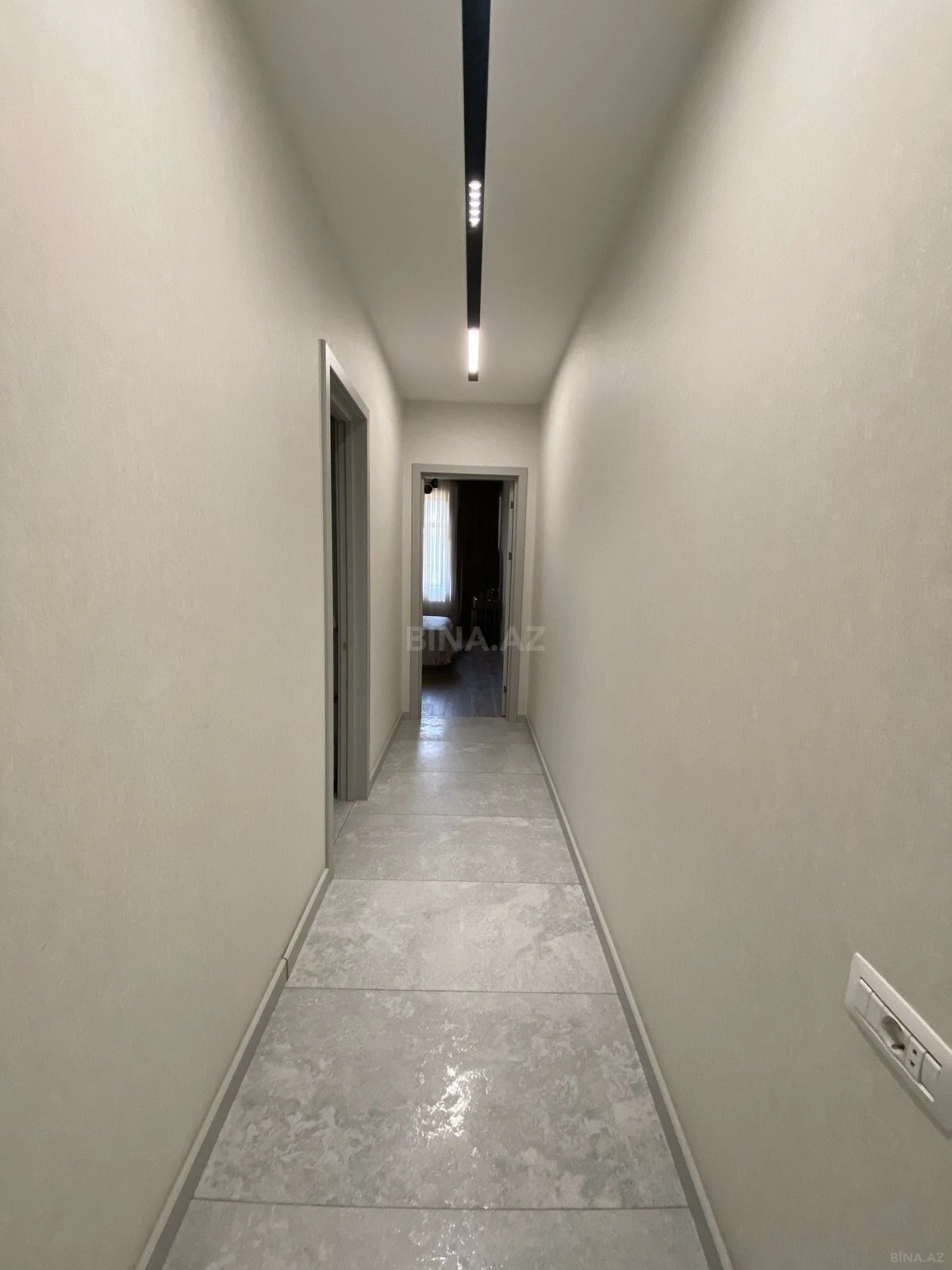 Kirayə verilir 3 otaqlı mənzil 120 m²