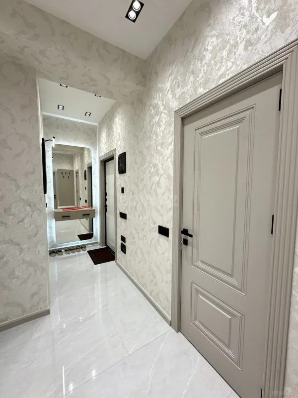 Satılır 2 otaqlı mənzil 80 m²