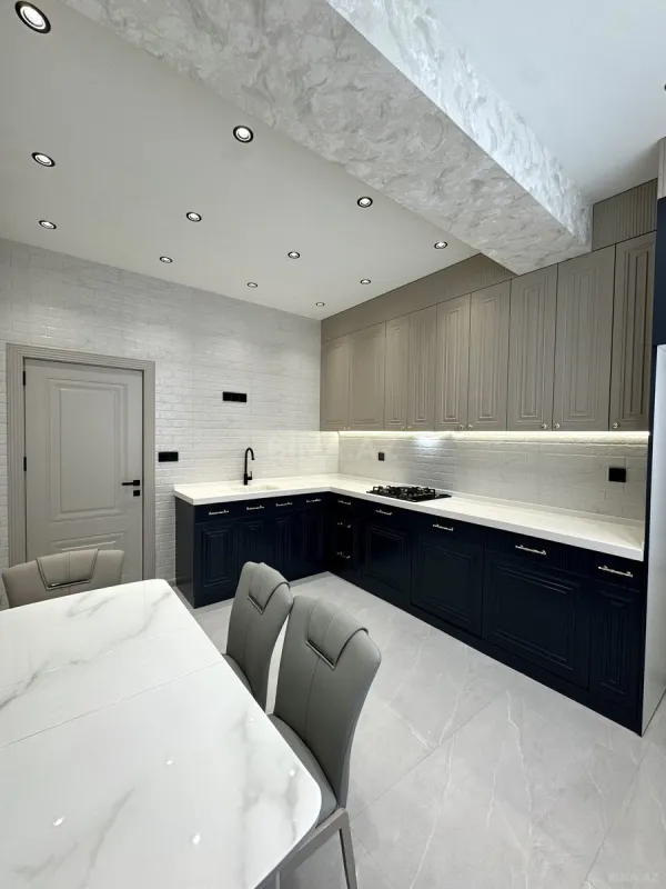 Satılır 2 otaqlı mənzil 80 m²