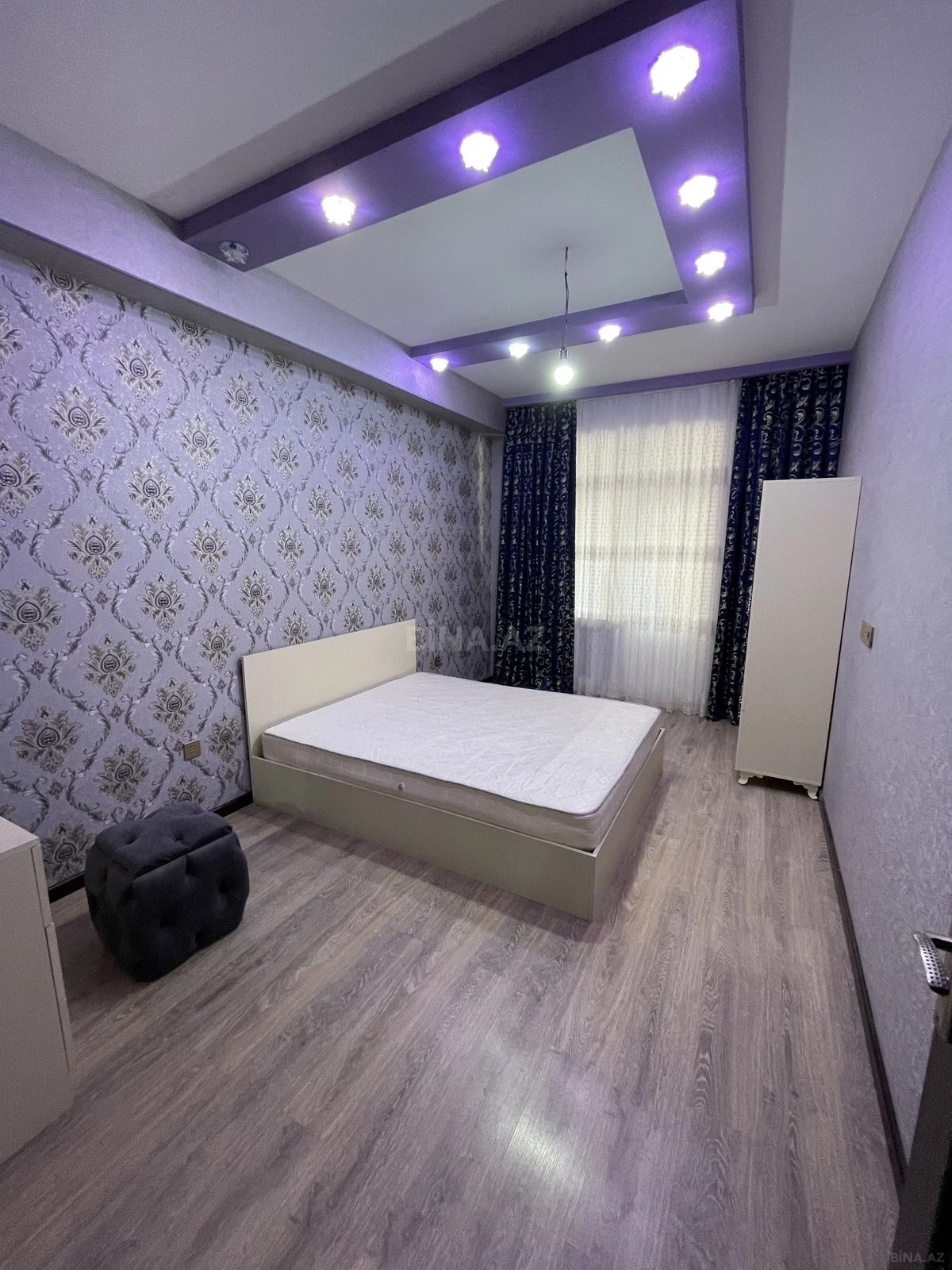 Satılır 2 otaqlı mənzil 65 m²