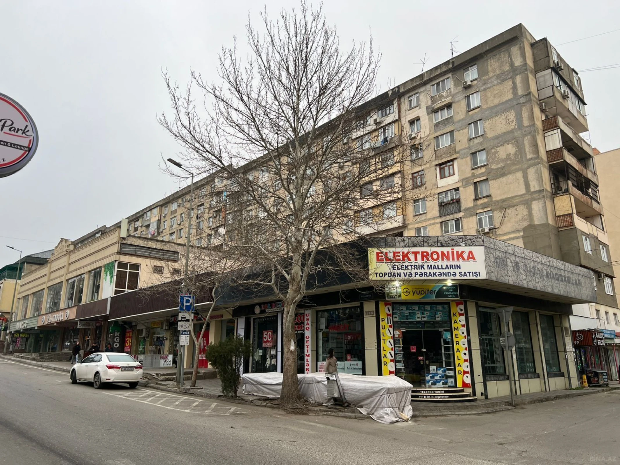 Satılır 4 otaqlı mənzil 75 m²