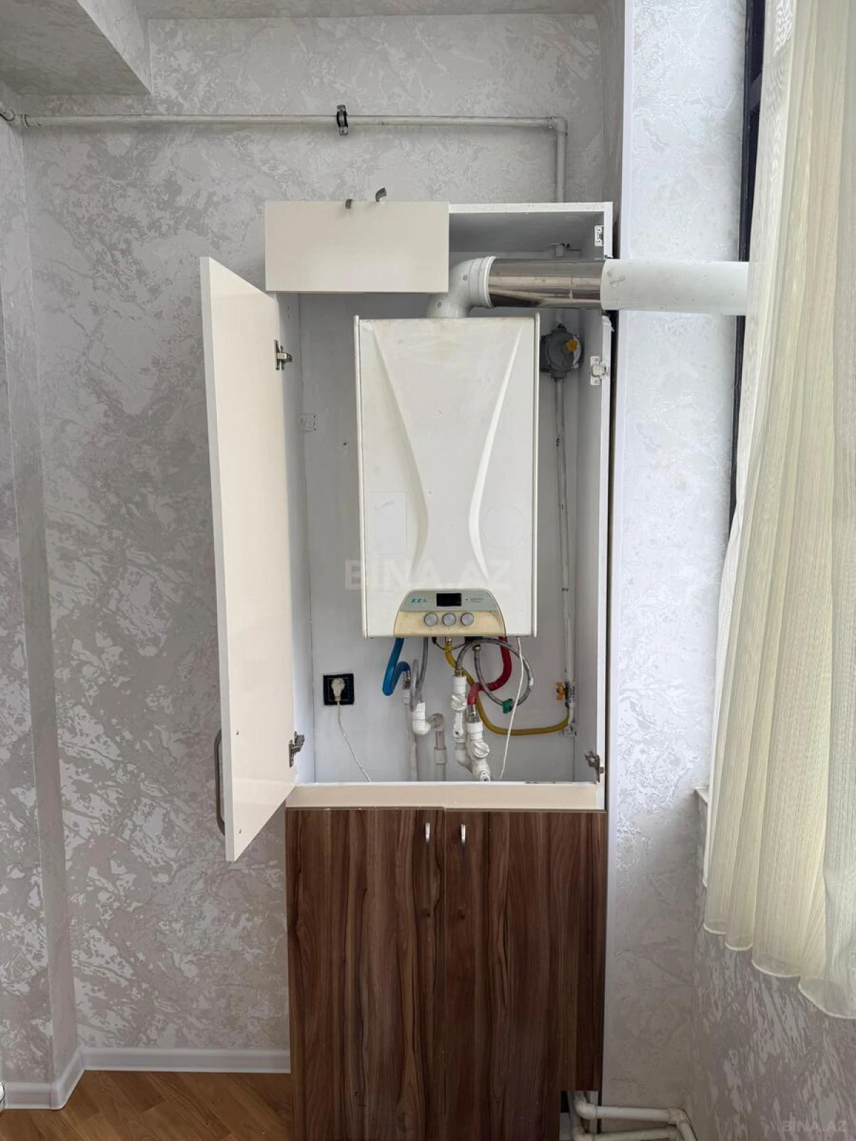 Kirayə verilir 2 otaqlı mənzil 60 m²