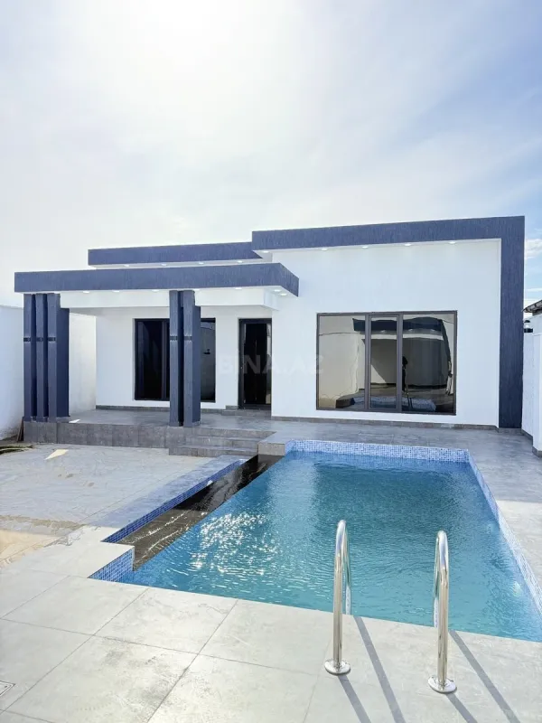 Satılır 4 otaqlı həyət evi 150 m²