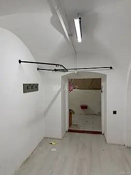 Kirayə verilir obyekt 30 m²