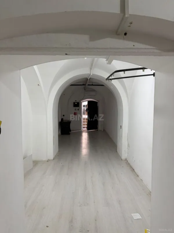 Kirayə verilir obyekt 30 m²