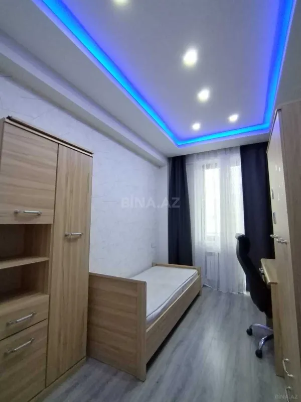Satılır 3 otaqlı mənzil 103 m²