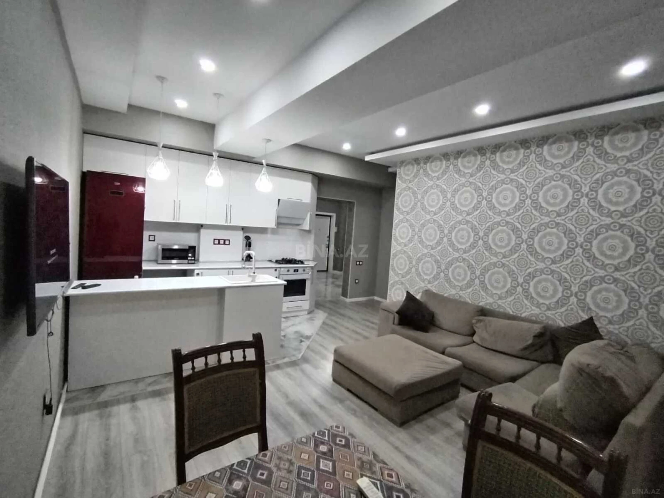 Satılır 3 otaqlı mənzil 103 m²