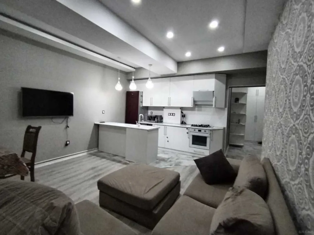 Satılır 3 otaqlı mənzil 103 m²