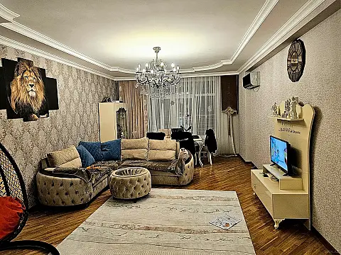 Satılır 3 otaqlı mənzil 138 m² — Bakı 3 otaq 138.00 m²