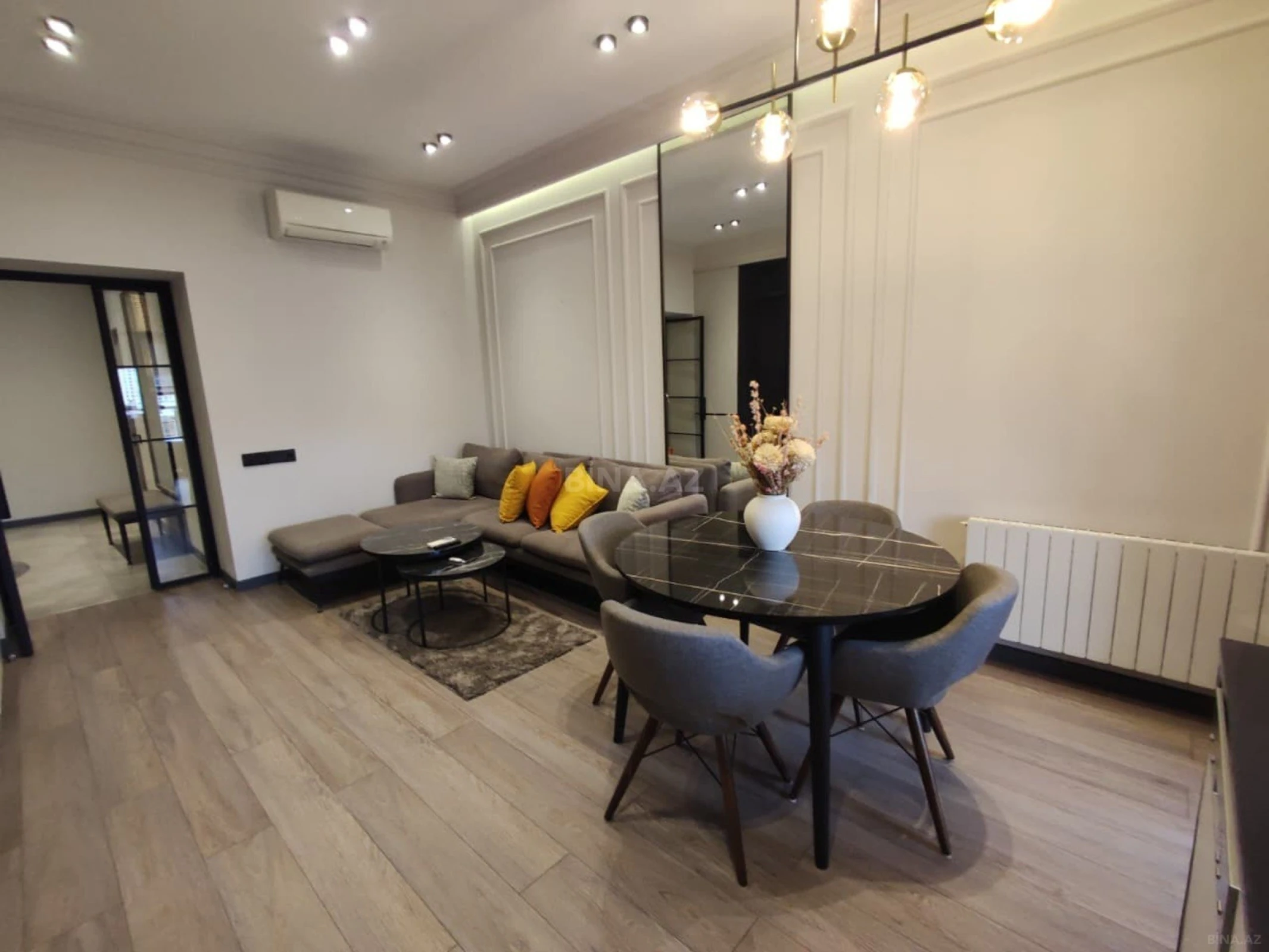 Kirayə verilir 3 otaqlı mənzil 110 m²