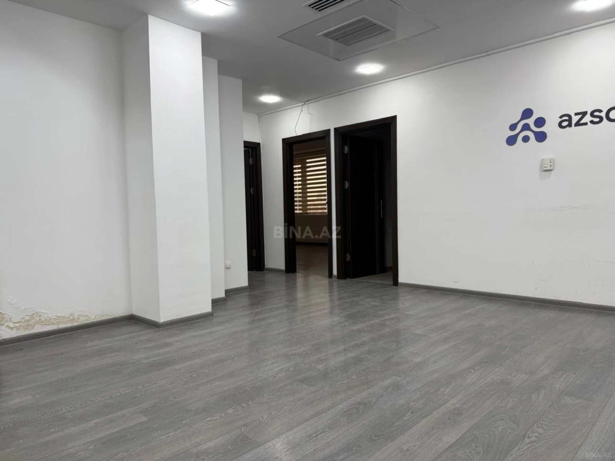 Kirayə verilir 4 otaqlı ofis 250 m²