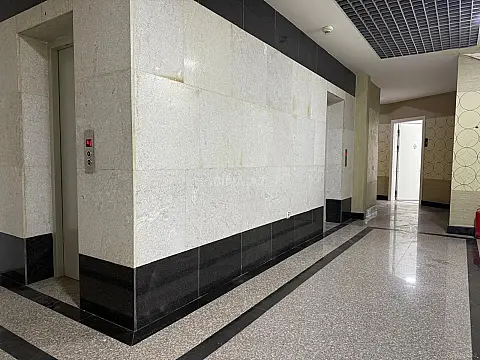 Kirayə verilir 4 otaqlı ofis 250 m²