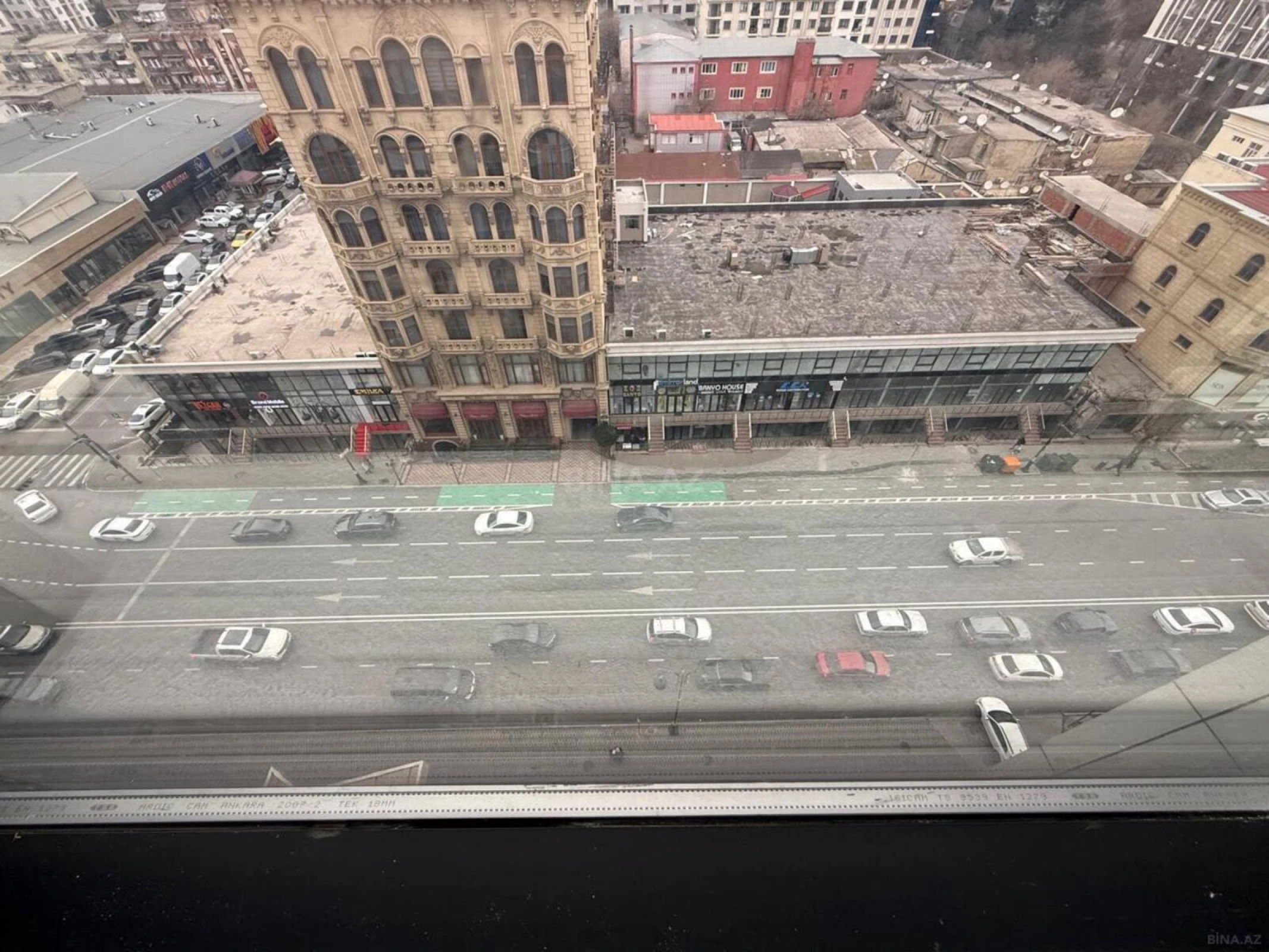 Kirayə verilir 4 otaqlı ofis 250 m²