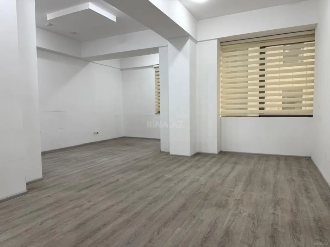 Kirayə verilir 4 otaqlı ofis 250 m²