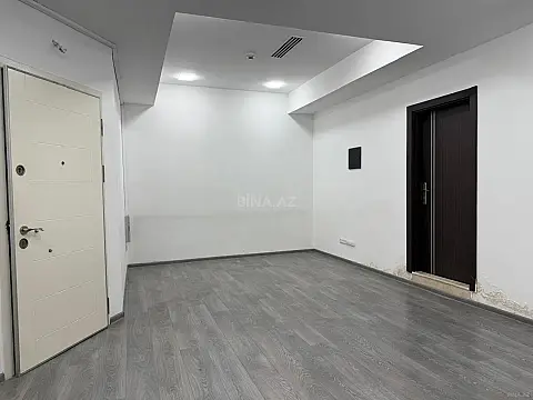 Kirayə verilir 4 otaqlı ofis 250 m²