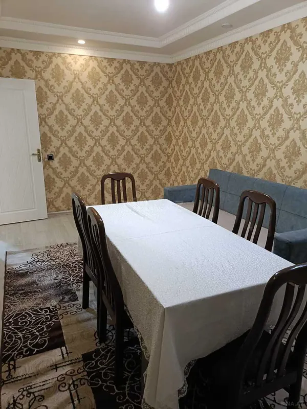 Kirayə verilir 2 otaqlı mənzil 76 m²